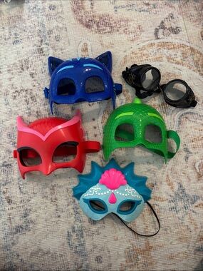 PJ Masks set of 4 masks